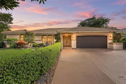 5197 NW 58th Ter Coral Springs FL 33067