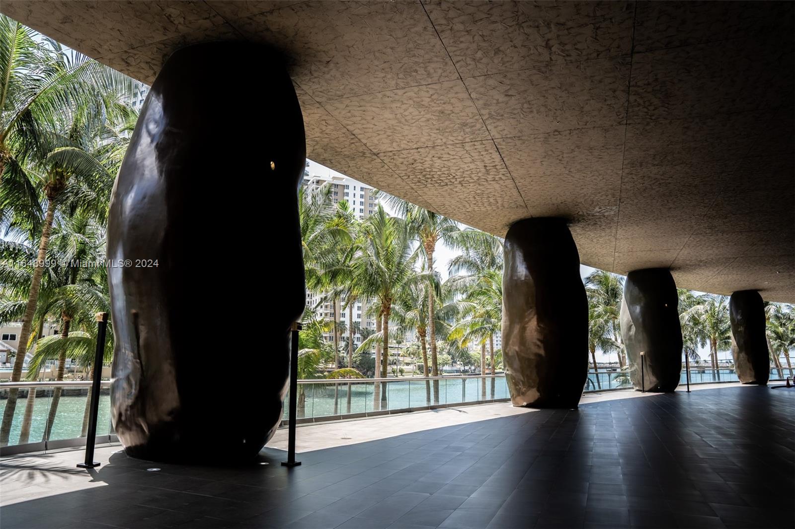 ICONBRICKELL CONDO NO 1 - Residential