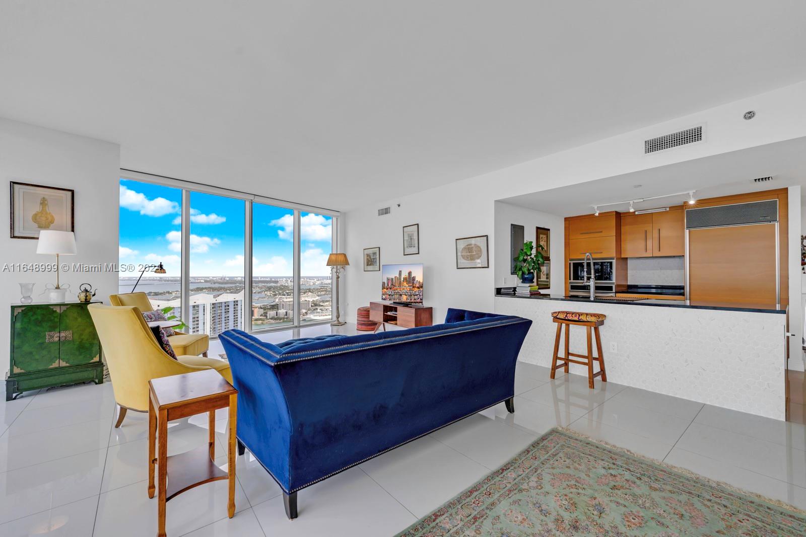 ICONBRICKELL CONDO NO 1 - Residential