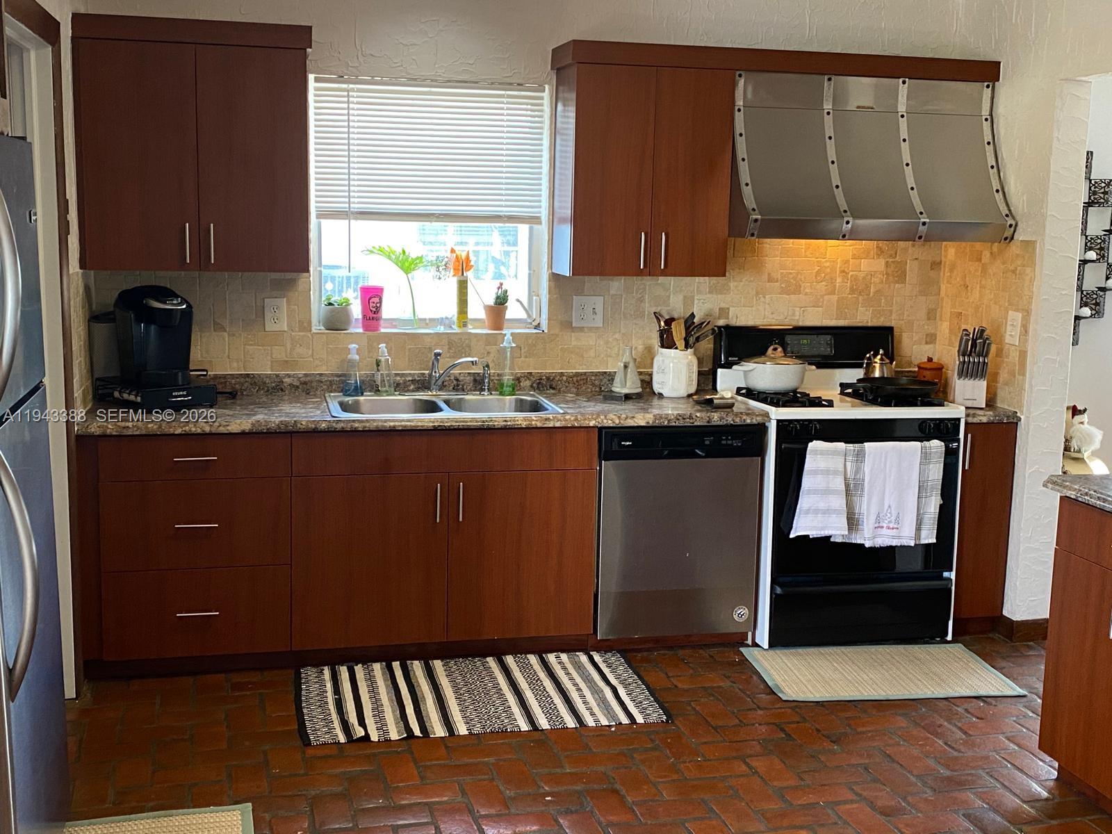 BEL AIRE SEC 3 - Residential