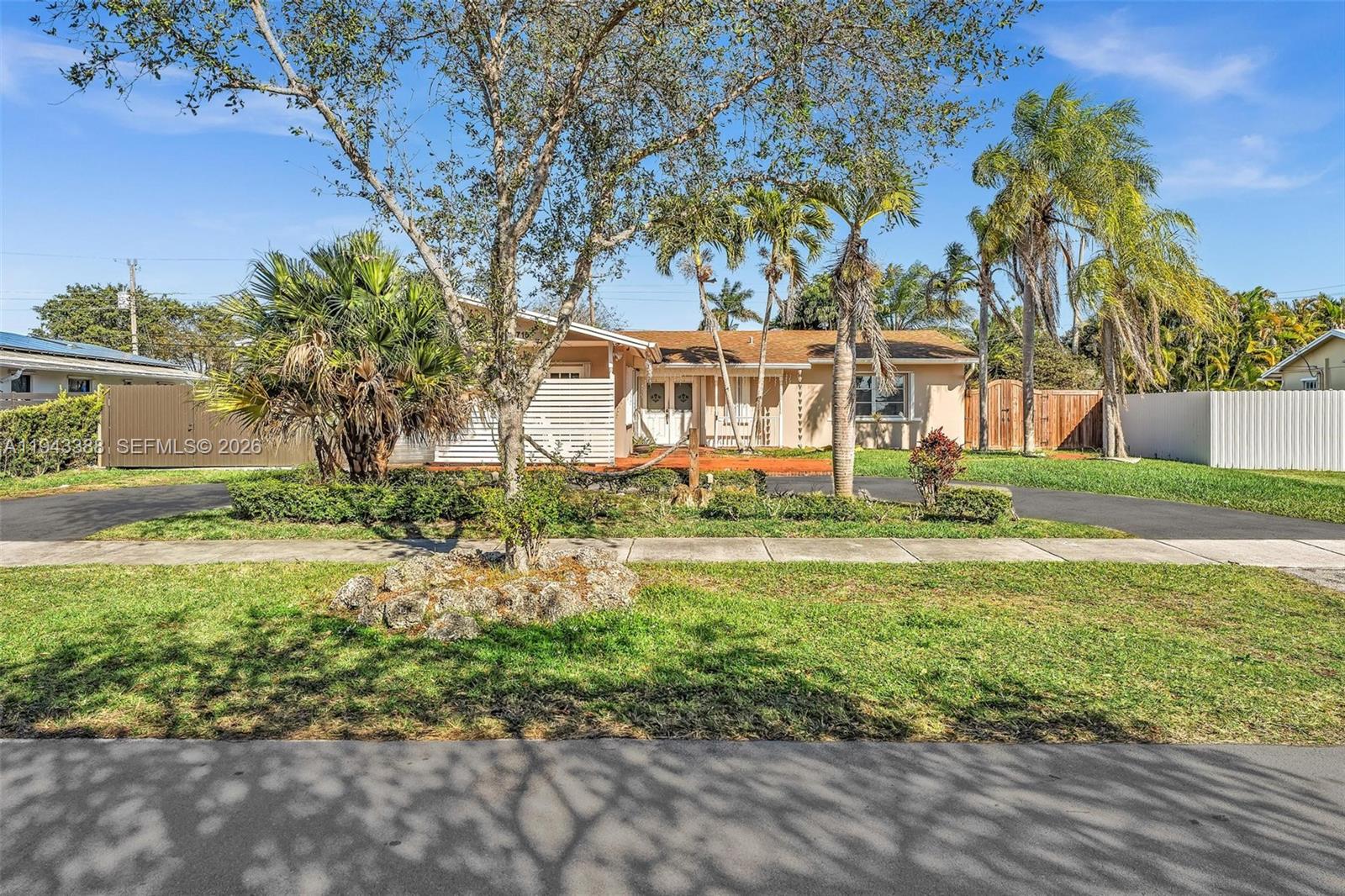 BEL AIRE SEC 3 - Residential