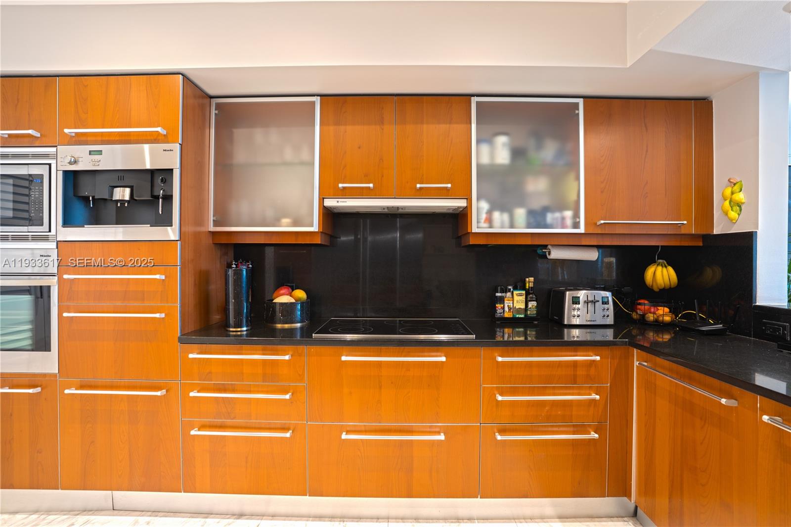 JADE RESIDENCES AT BRICKE - Residential