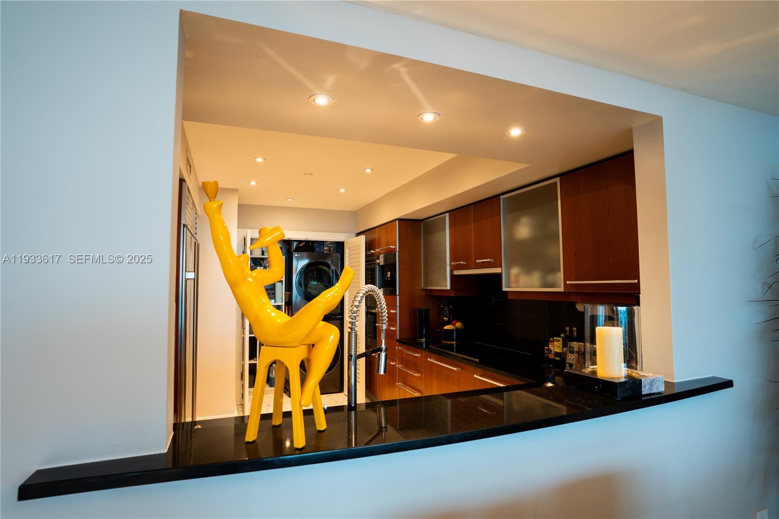 JADE RESIDENCES AT BRICKE - Residential