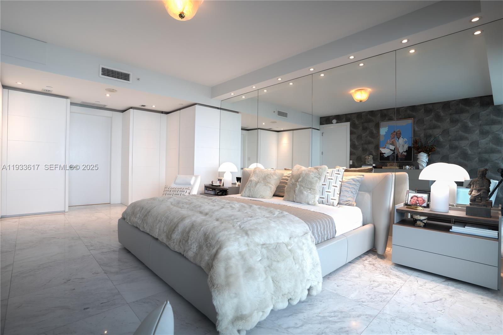 JADE RESIDENCES AT BRICKE - Residential