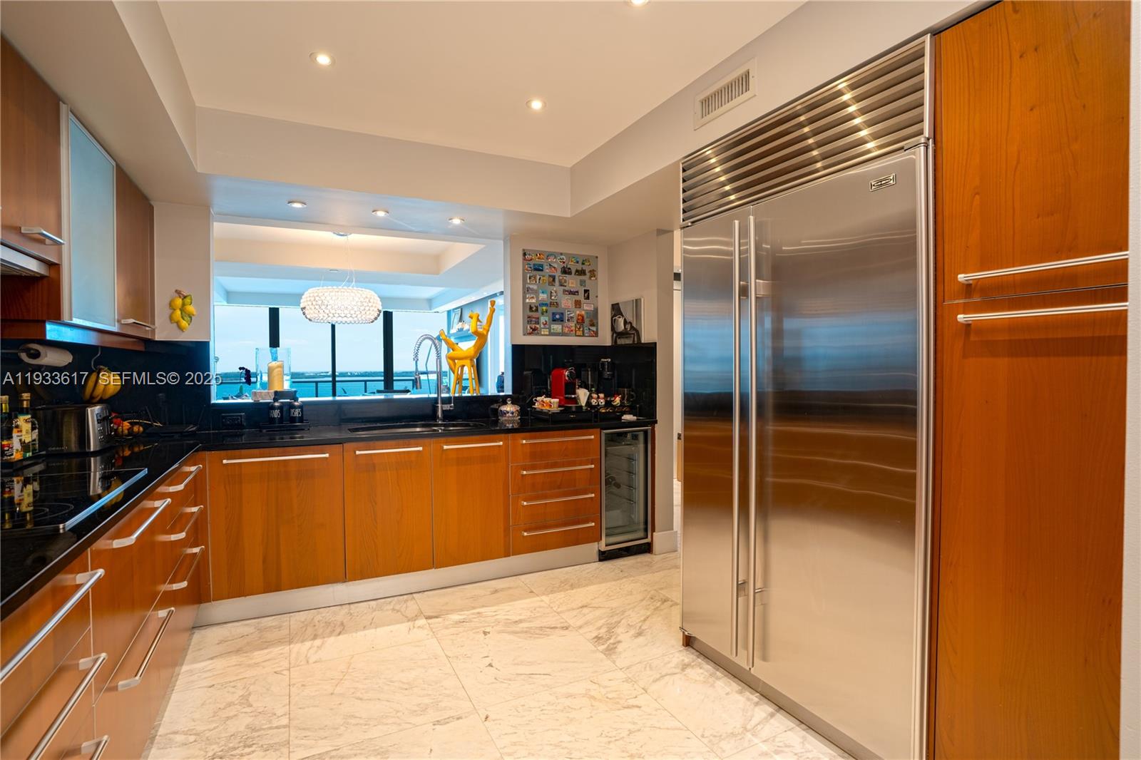 JADE RESIDENCES AT BRICKE - Residential