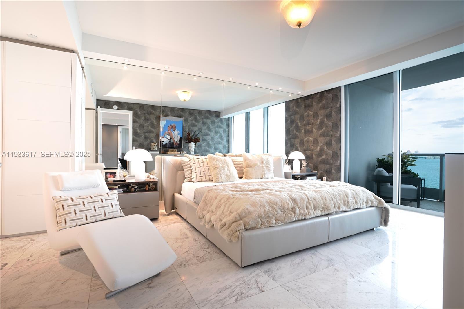 JADE RESIDENCES AT BRICKE - Residential