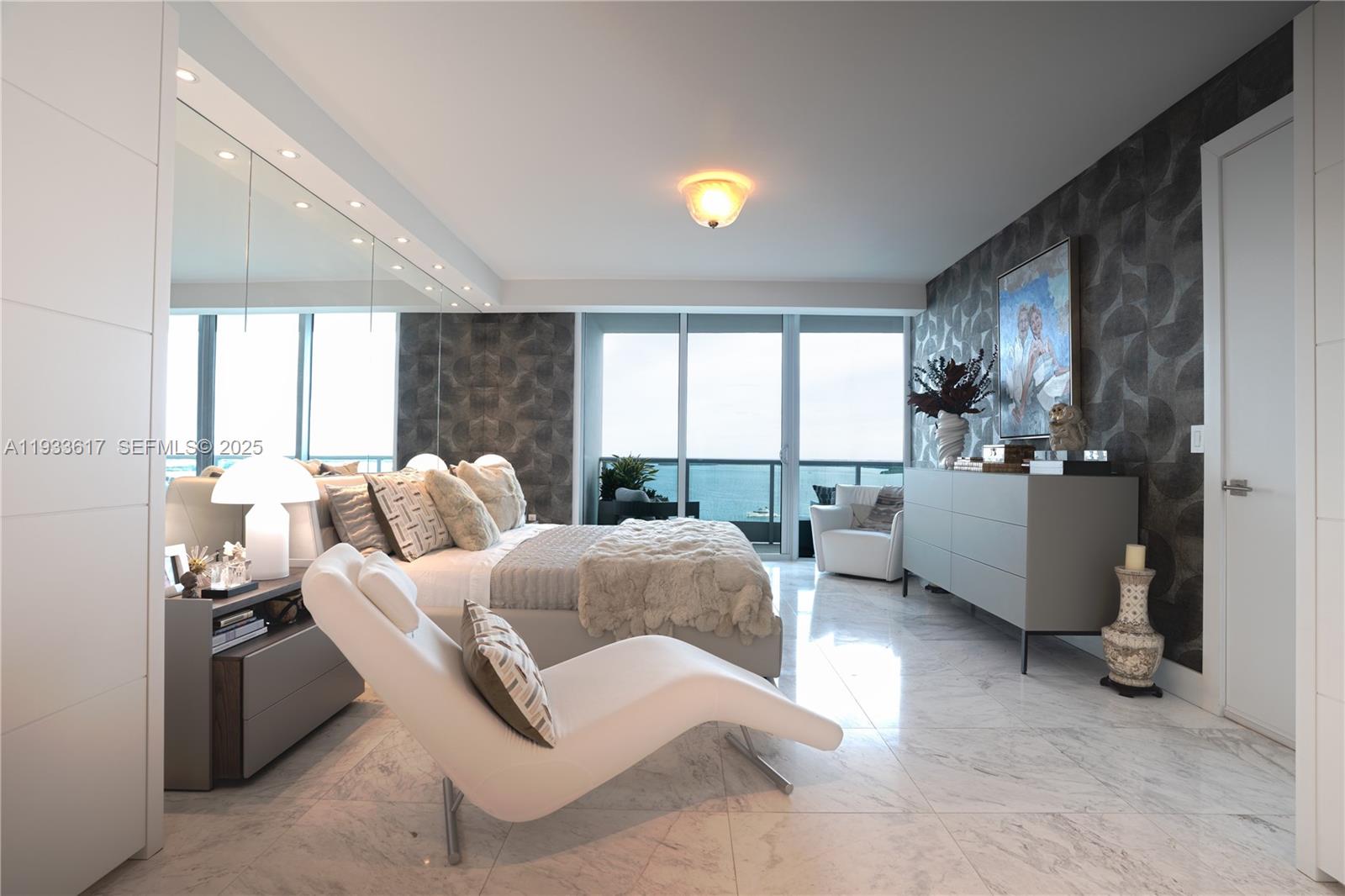 JADE RESIDENCES AT BRICKE - Residential