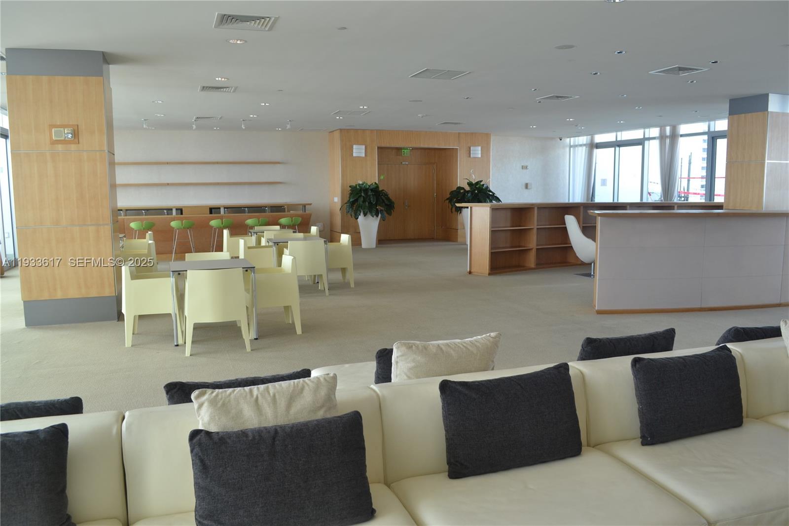 JADE RESIDENCES AT BRICKE - Residential