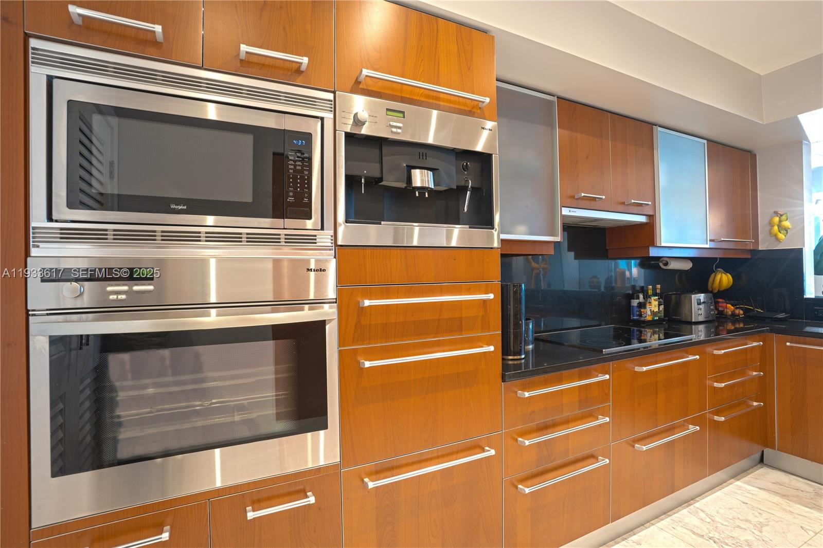 JADE RESIDENCES AT BRICKE - Residential