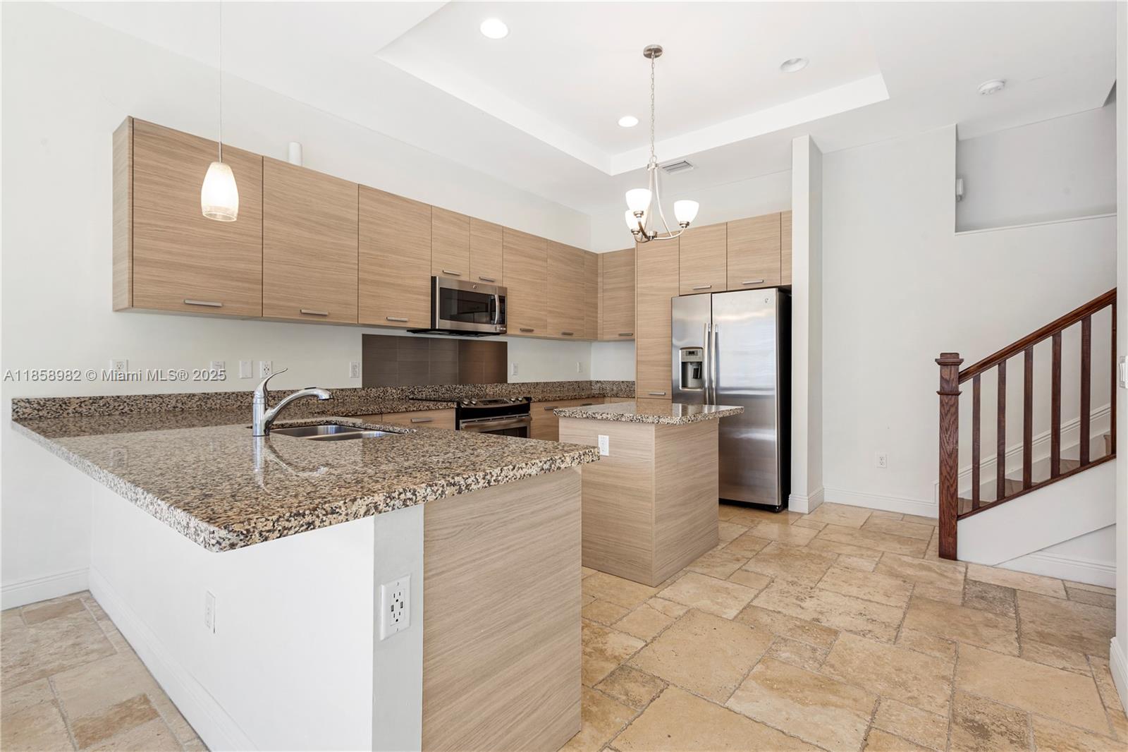 8377 NW 51st Ter