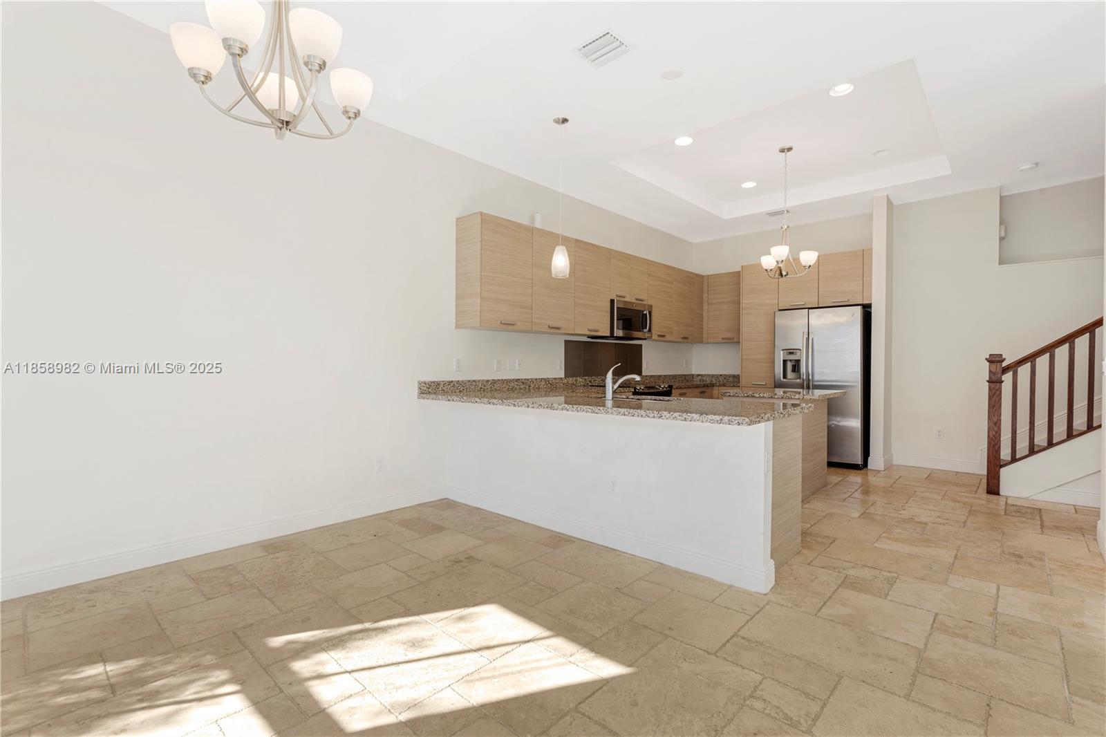 8377 NW 51st Ter