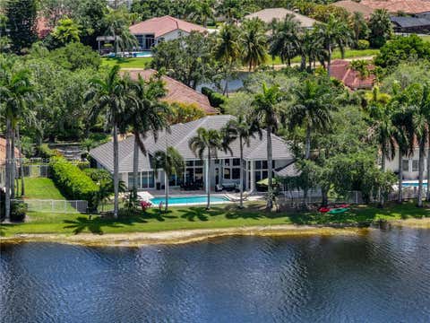 Photo of 2942 Medinah, Weston, FL 33332 (MLS # A12006340)
