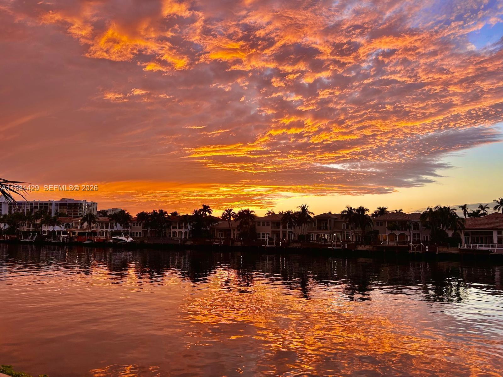 2200 S Ocean Dr N202