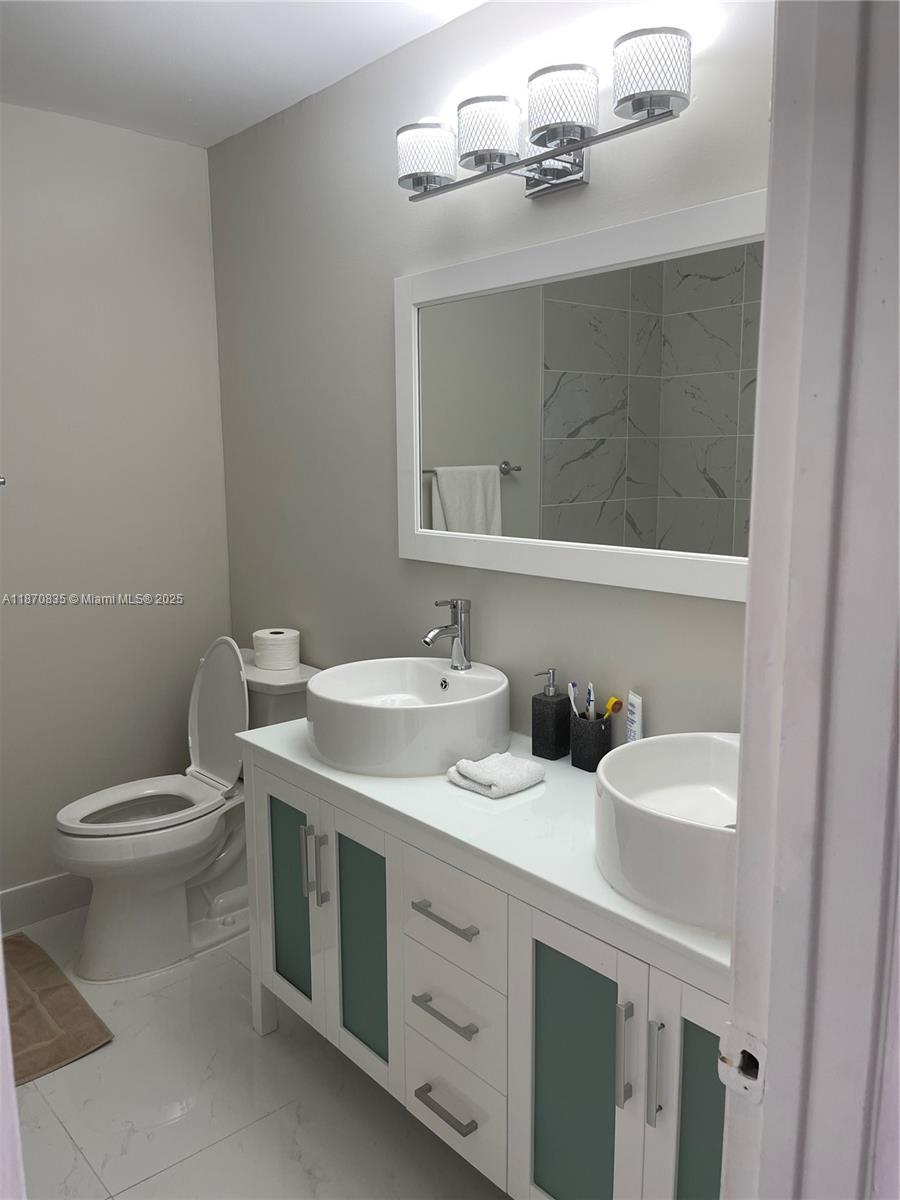 TOWNHOUSES AT JACARANDA - Residential