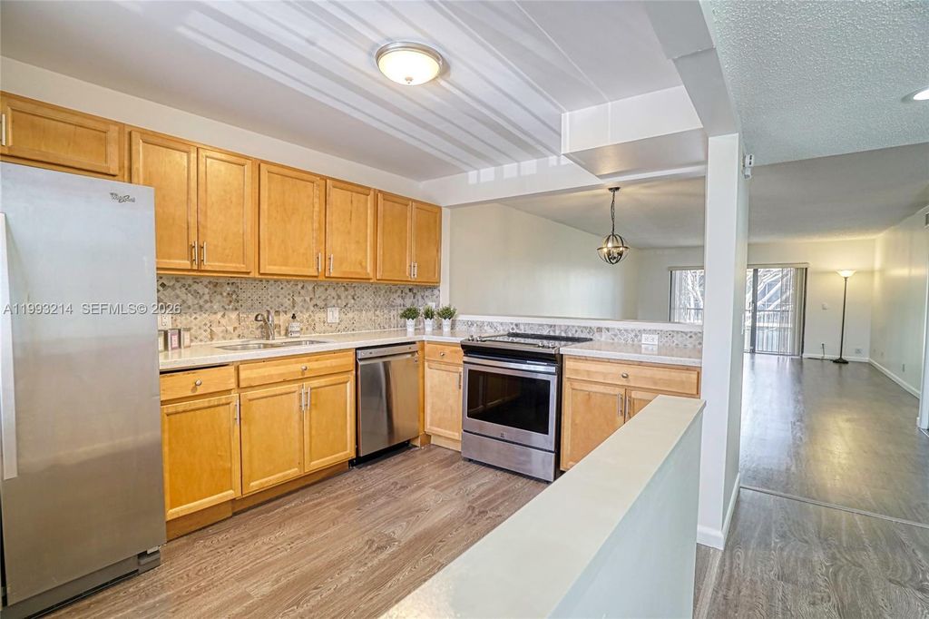 Photo of 434 Lakeview Dr #205, Weston, FL 33326 (MLS # A11993214)