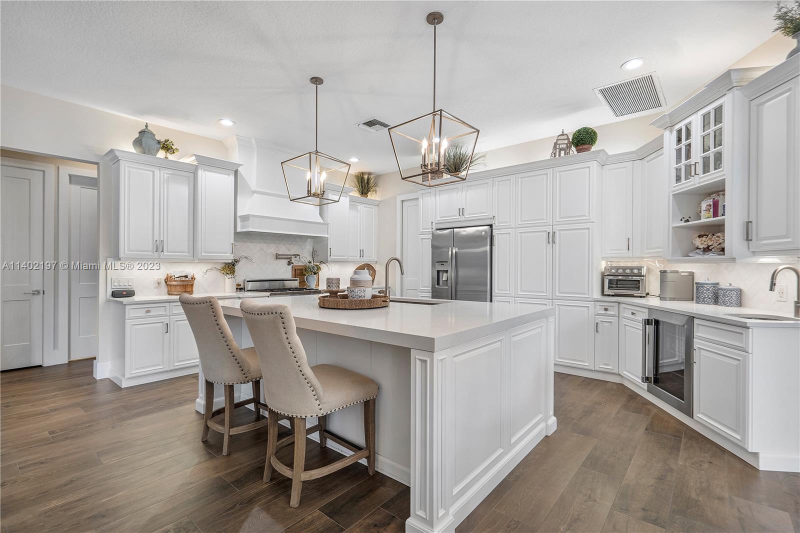 PALM COVE - Residential