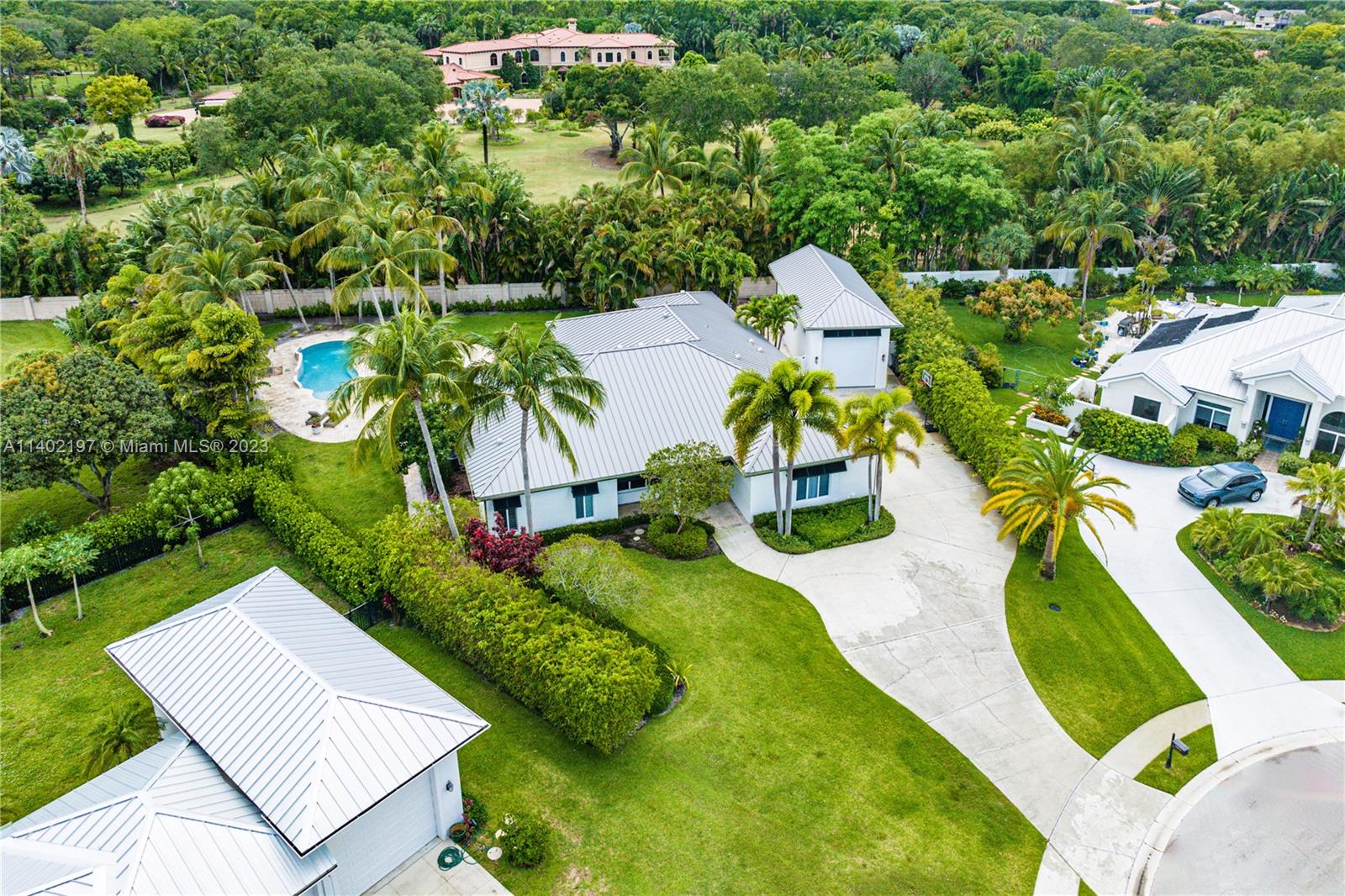 PALM COVE - Residential