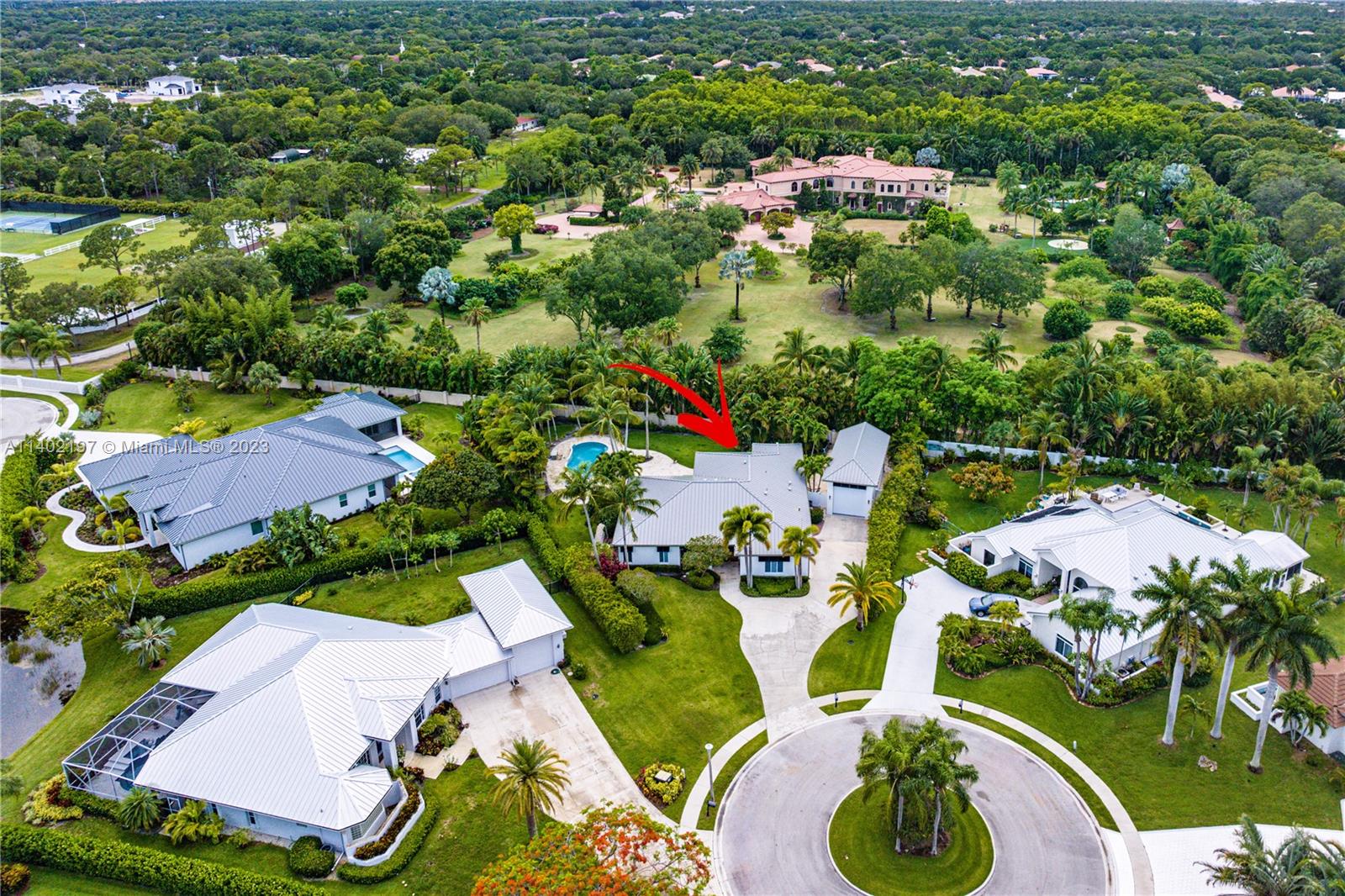 PALM COVE - Residential