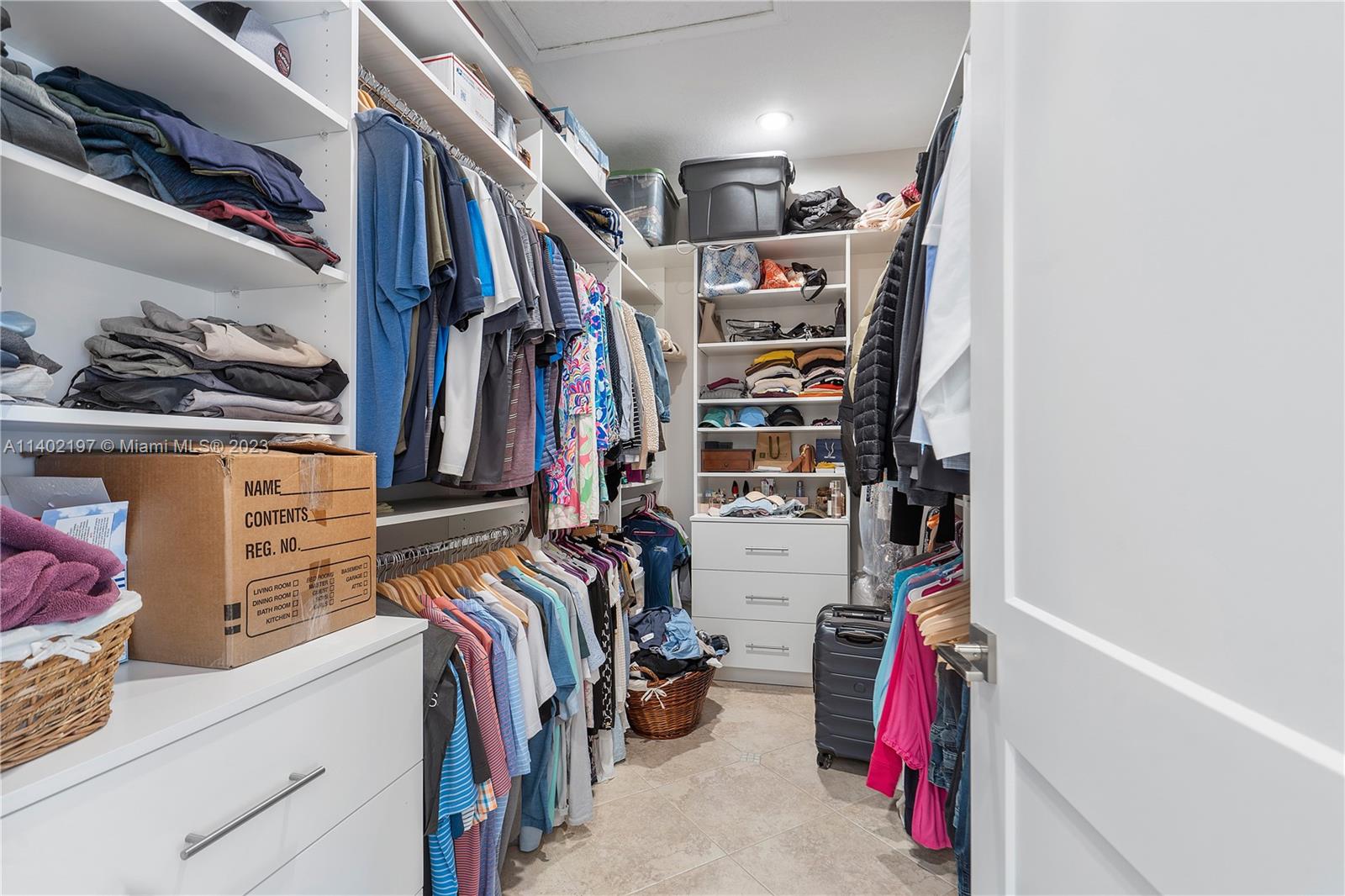 PALM COVE - Residential