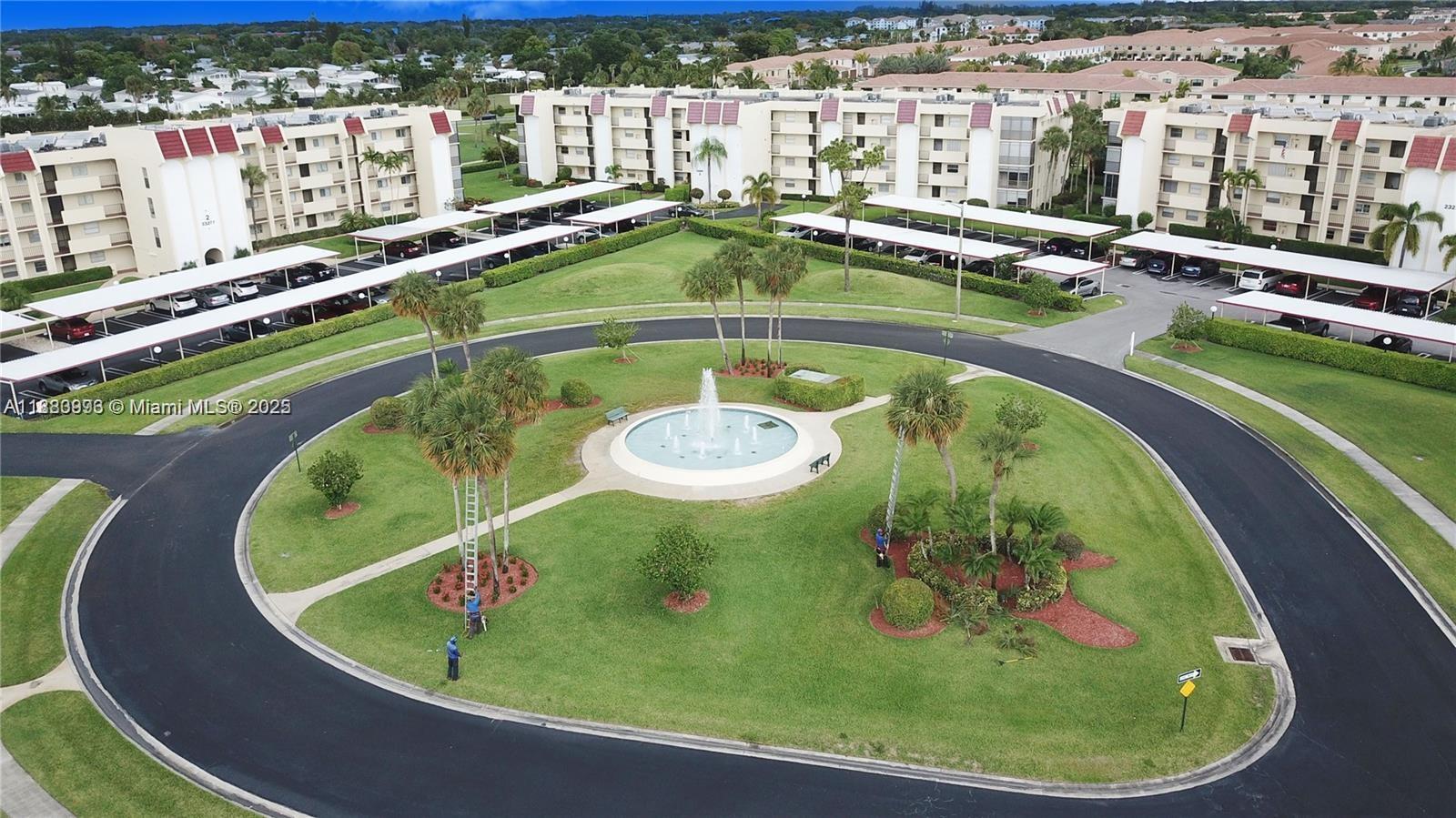 BARWOOD CONDO - Residential