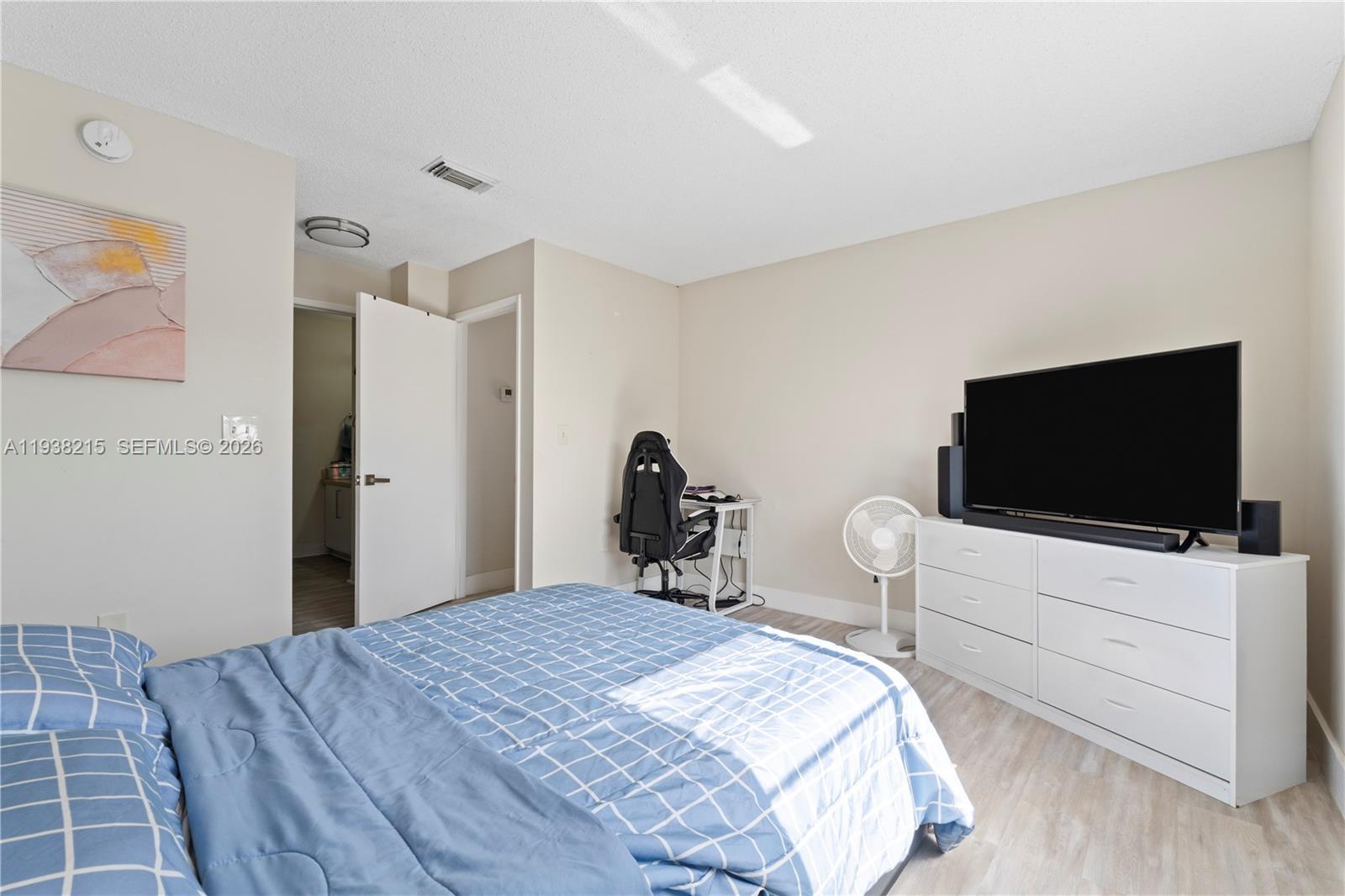 VILLA DORAL CONDO NO 2 - Residential