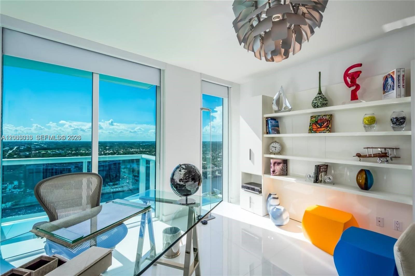 2711 HOLLYWOOD BEACH COND - Residential