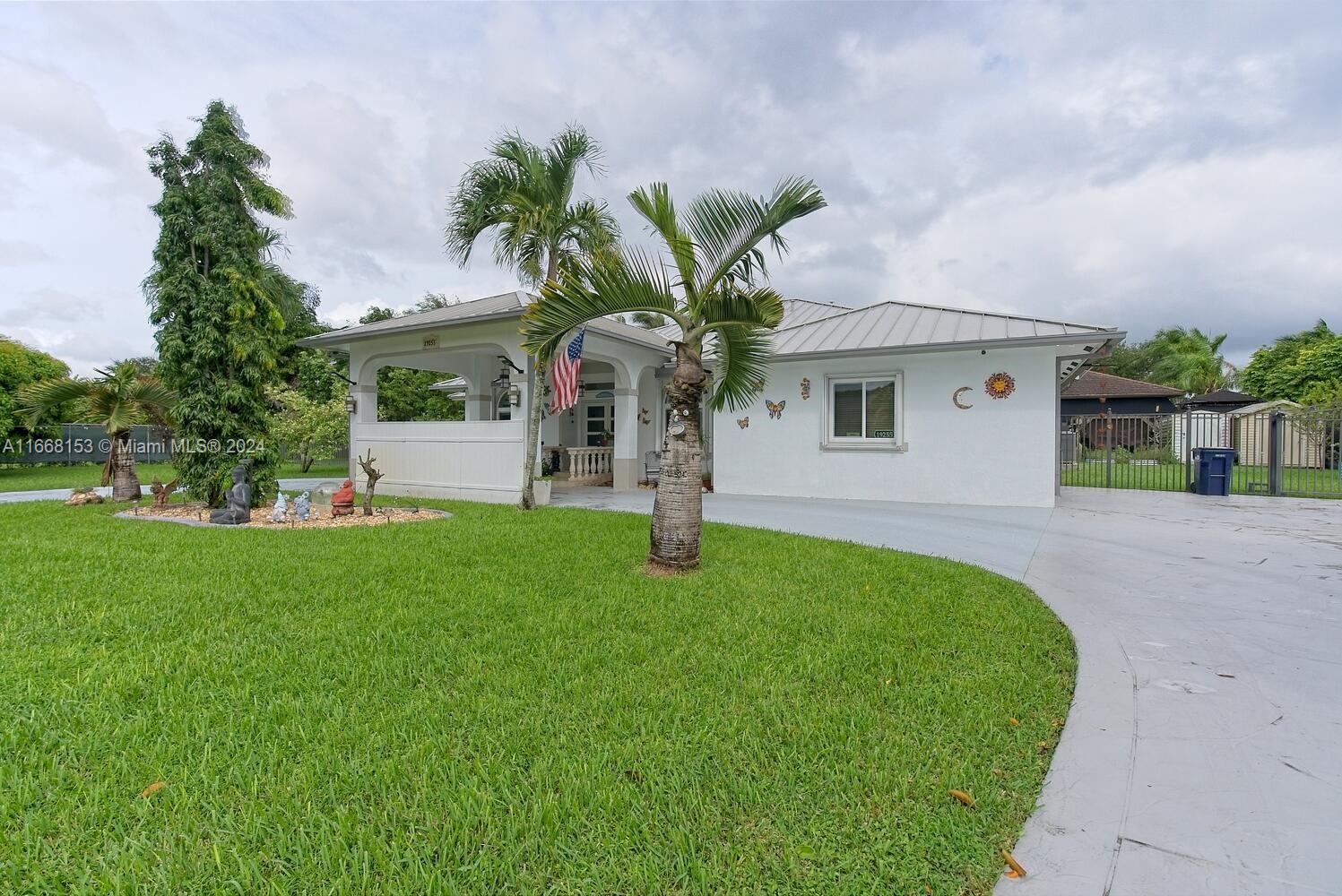 This is the one you have been waiting for! Stunning 4 bedroom, 3 bath home on a quiet cul-de-sac! Featuring a spacious floor plan, with high ceilings and plenty of natural light. Tastefully upgraded with recessed lighting, impact windows, crown moldings, and more! Huge kitchen complete with quartz counter tops, stainless steel appliances, and plenty of cabinet space. Fully fenced yard on half acre, with 17 fruit trees (avocado, longan, star apple, orange, lemon, plum, star fruit, lychee, and guava). Screened porch overlooks the pool area and is perfect for entertaining! Home is on well water, and includes a redundant filtration system. Roof is only 2 years old! Make your appointment today!