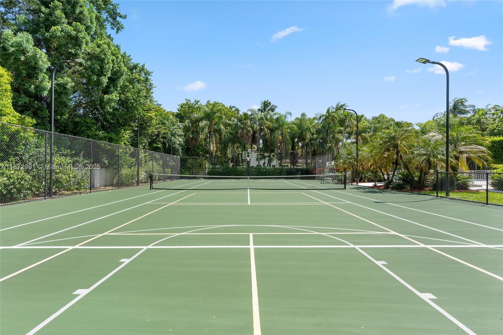 WHITE ESTATES - Residential Lease