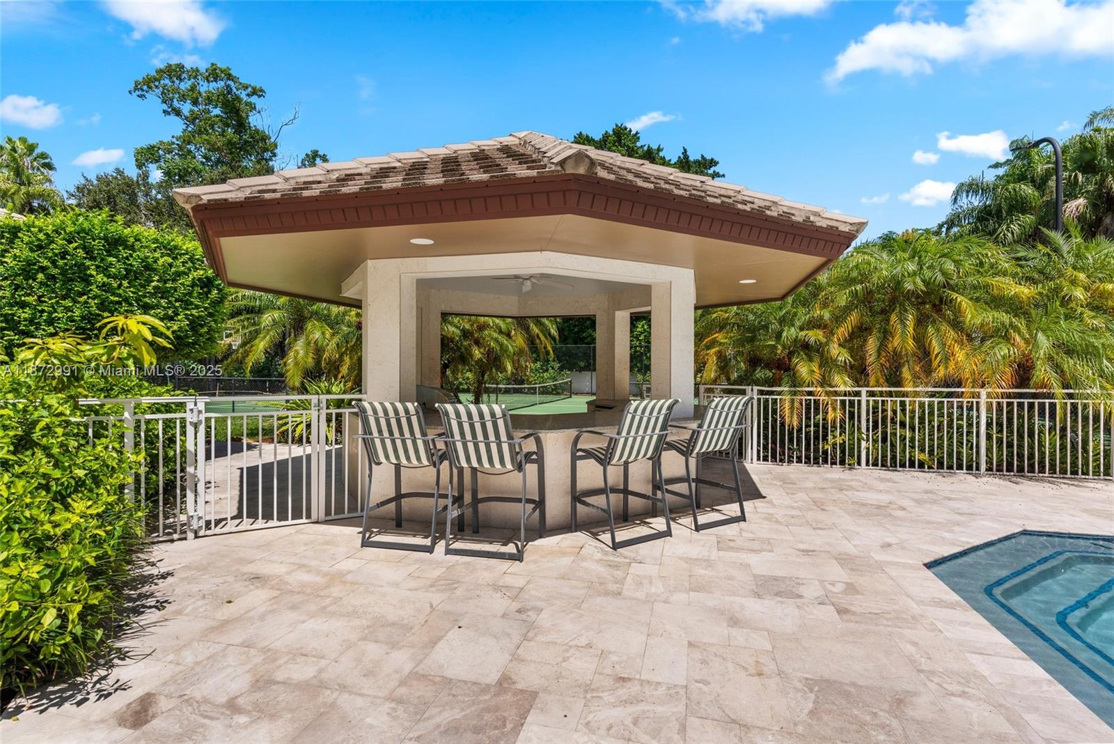 WHITE ESTATES - Residential Lease