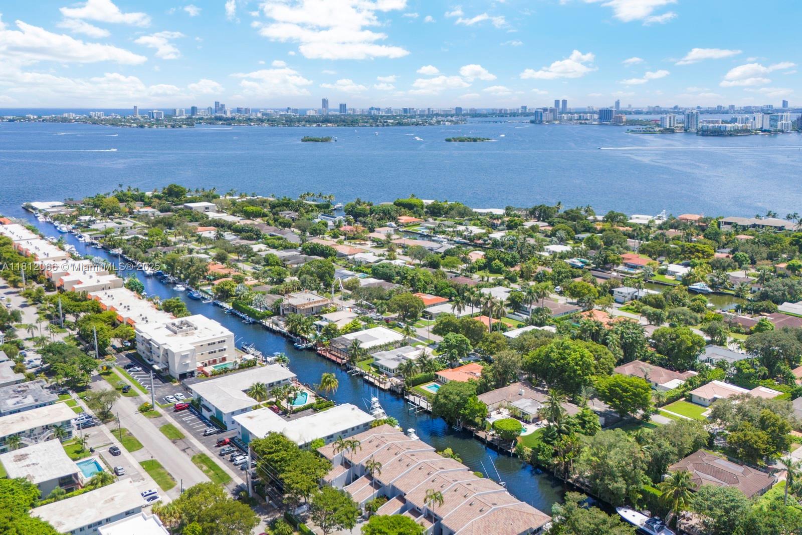 RIVER BAY PARK ADDN - Residential