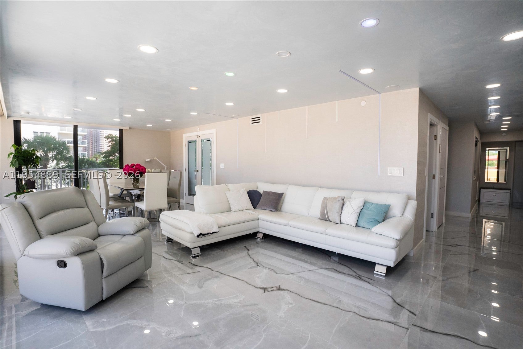 210 174th St 309