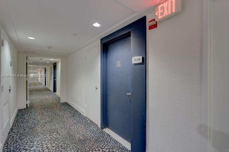 1000 West Ave 1230