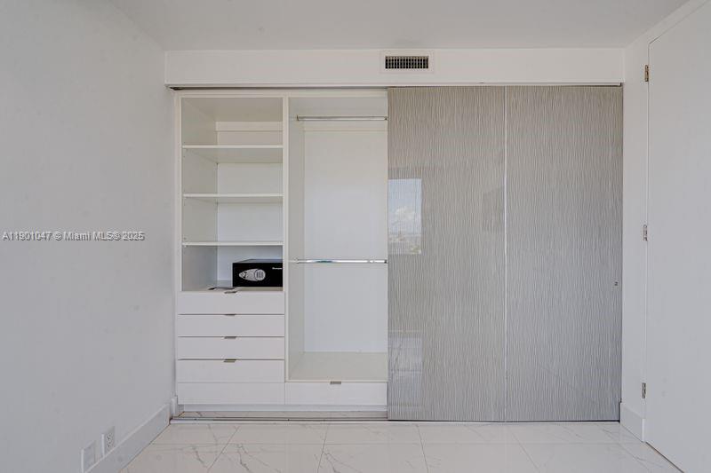 MIRADOR 1000 CONDO - Residential Lease