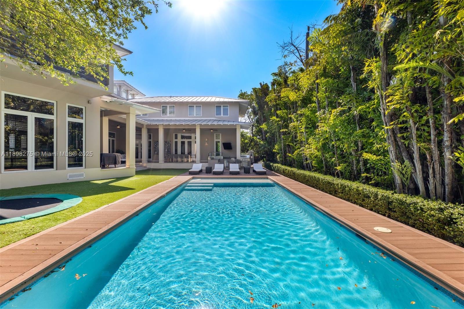 BISCAYNE KEY ESTATES - Residential Lease