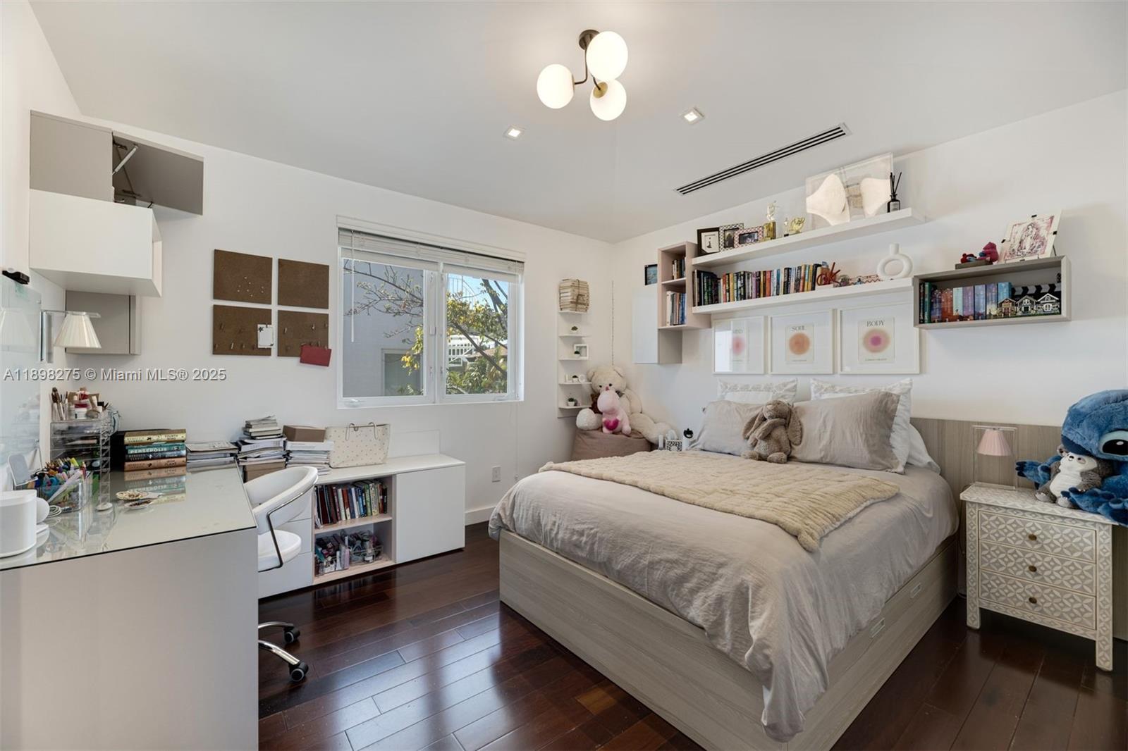 BISCAYNE KEY ESTATES - Residential Lease