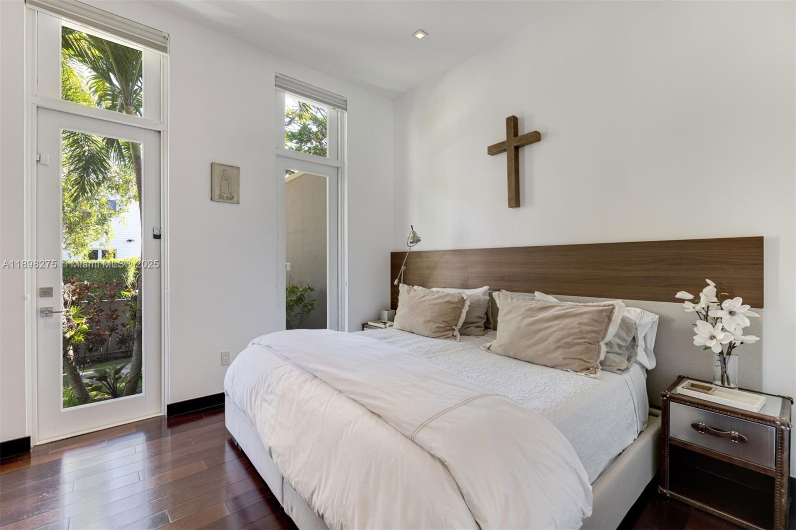 BISCAYNE KEY ESTATES - Residential Lease