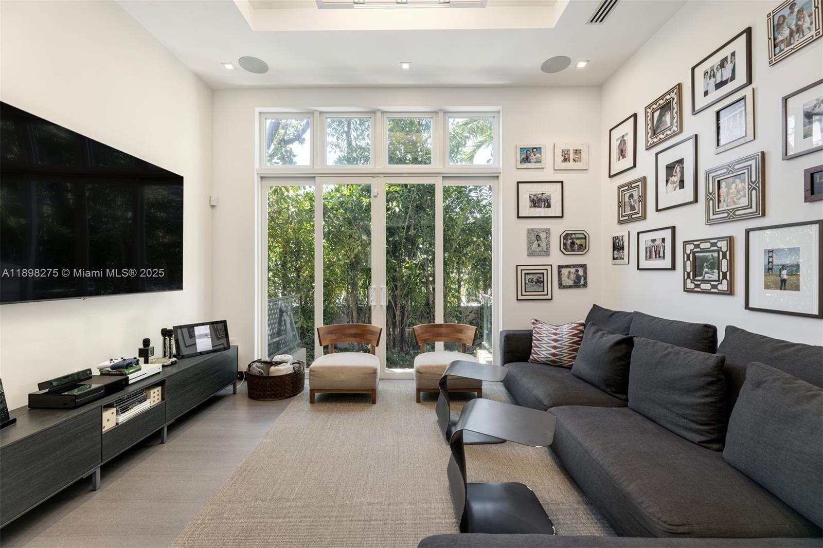 BISCAYNE KEY ESTATES - Residential Lease