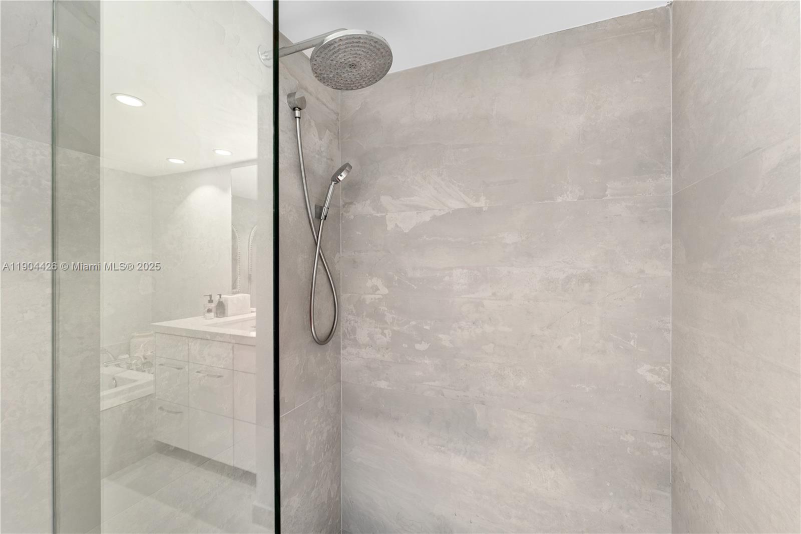 VENETIA CONDO - Residential