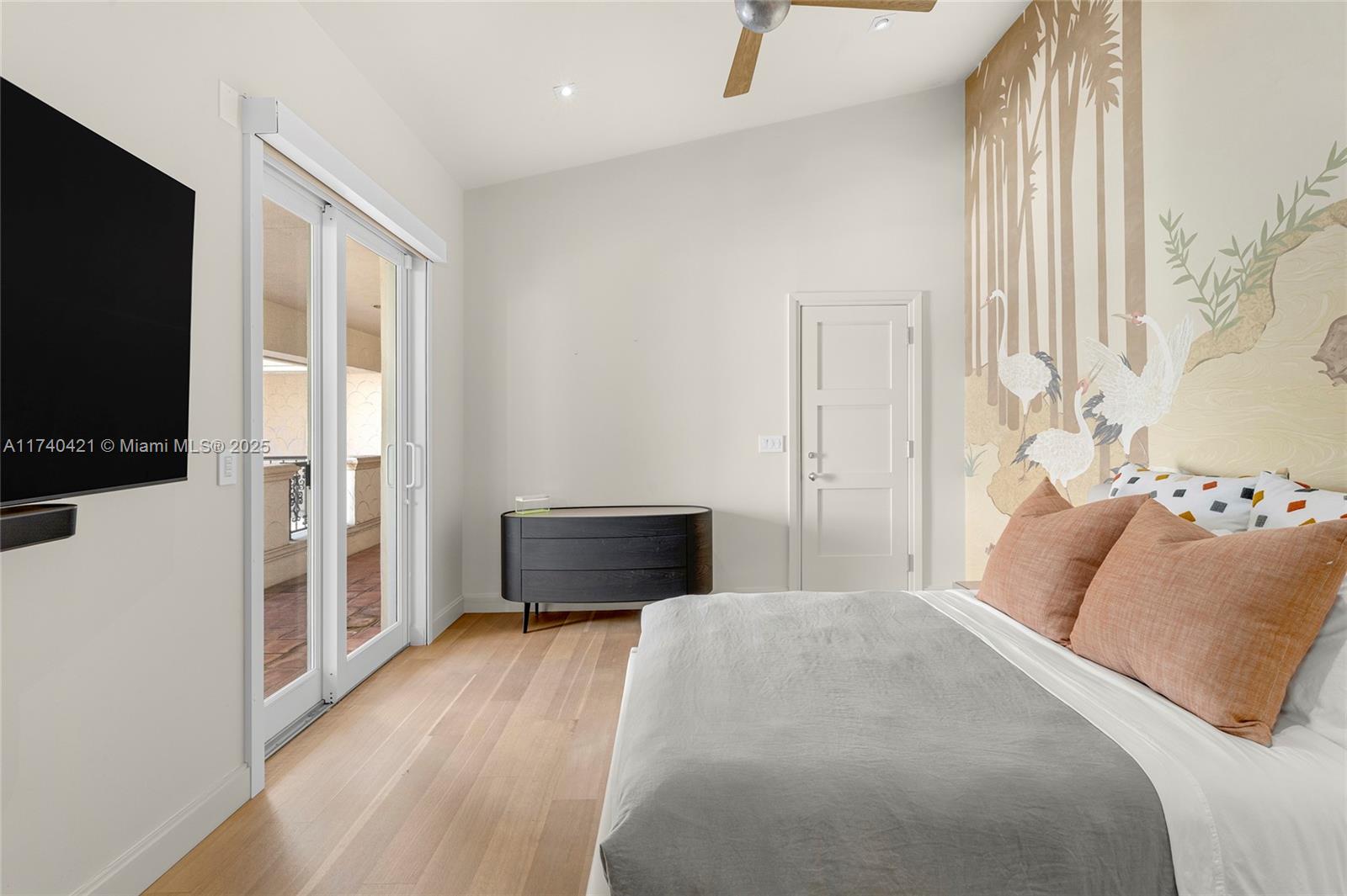 BAYSIDE VILLAGE EAST - Residential