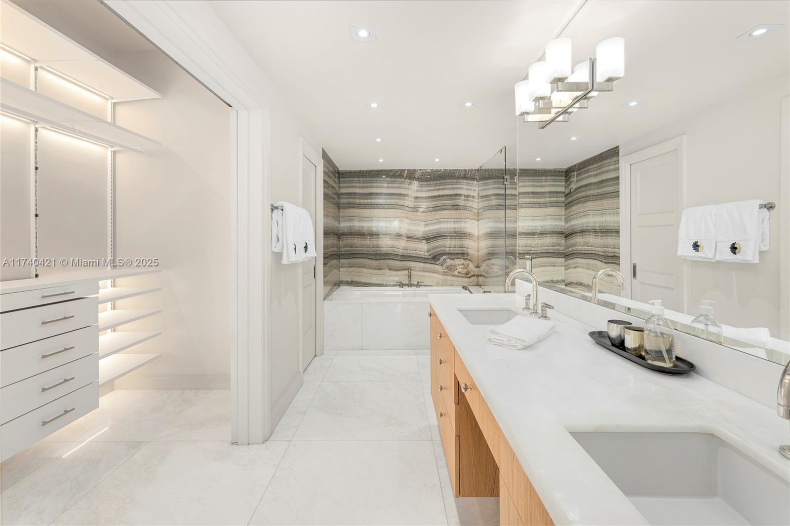 BAYSIDE VILLAGE EAST - Residential