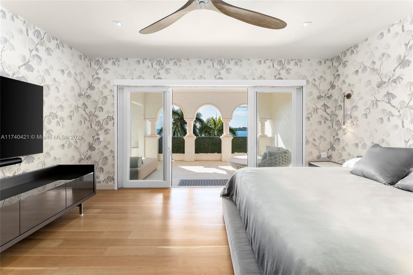 BAYSIDE VILLAGE EAST - Residential