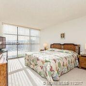 Towers of Ocean View - Residential