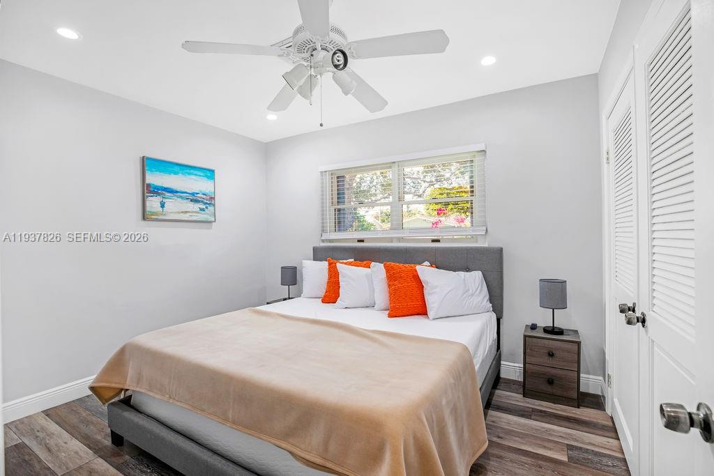 CORAL RIDGE ISLES - Residential