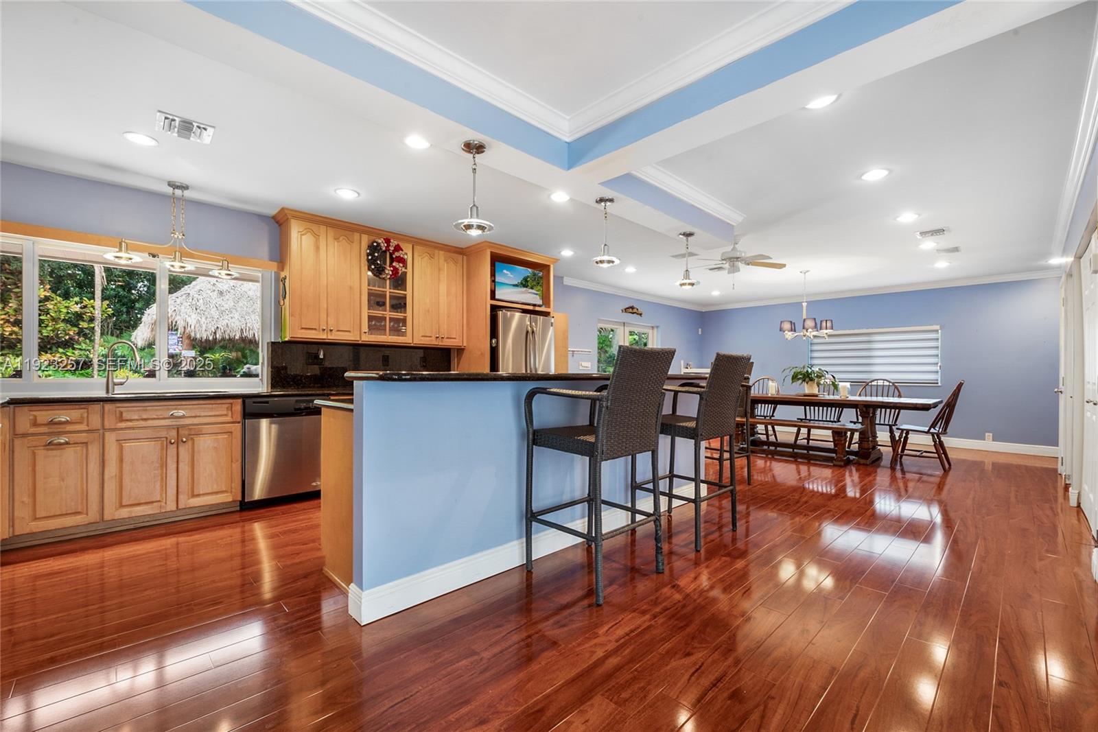 CORAL REEF ESTATES - Residential