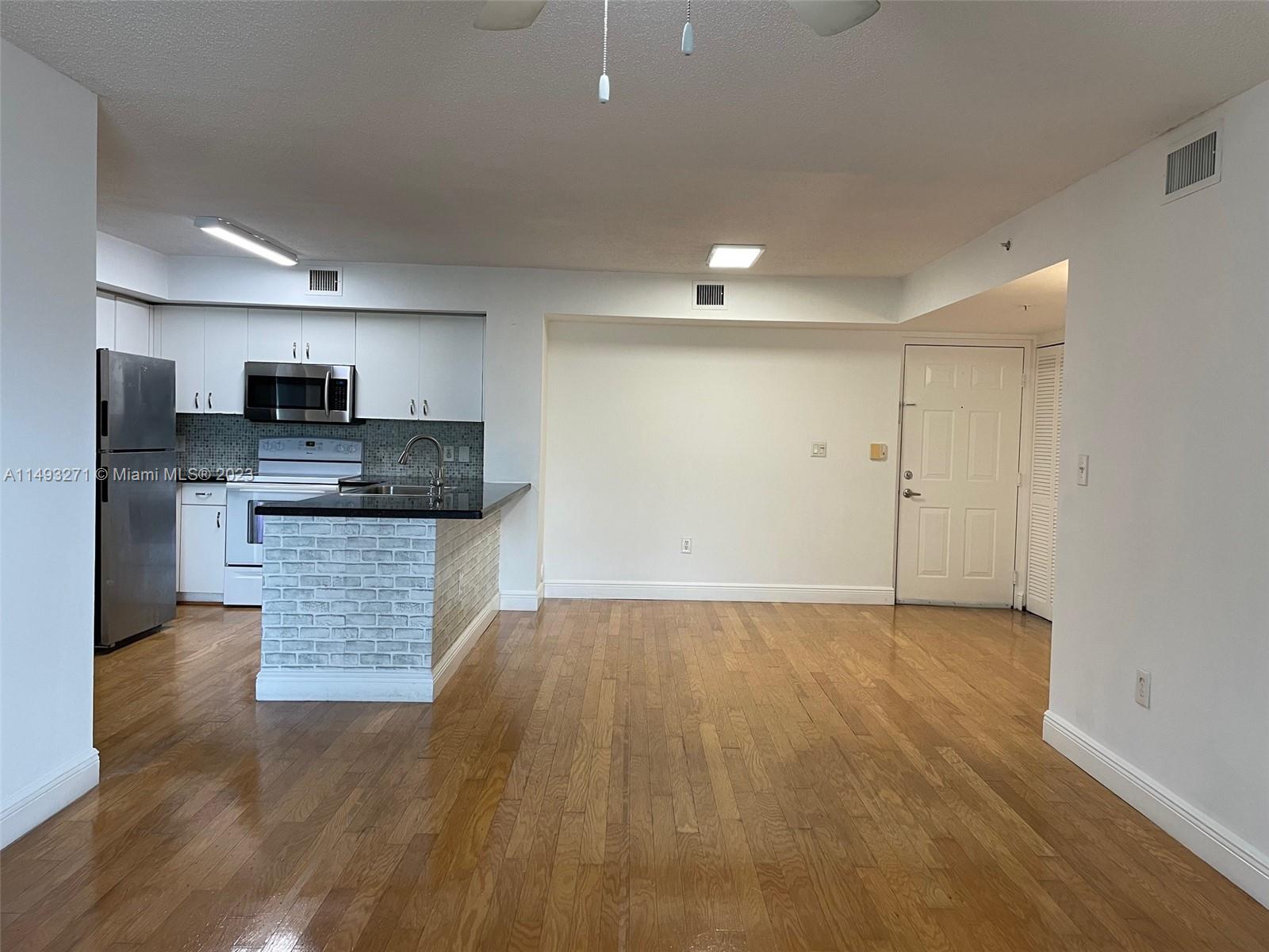 ENCLAVE AT DORAL CONDO NO - Residential Lease