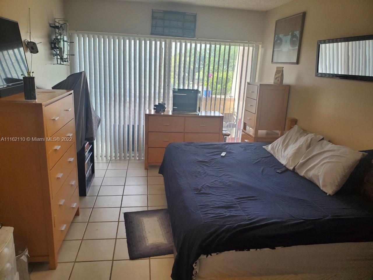 SUNRISE NO 1 CONDO - Residential