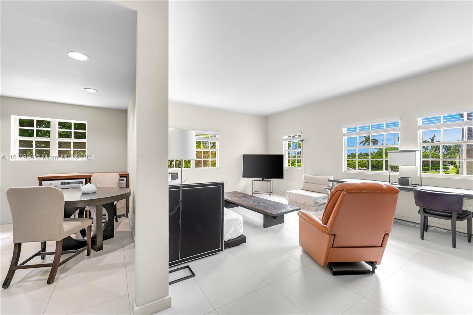 40201 Fisher Island Dr 40201
