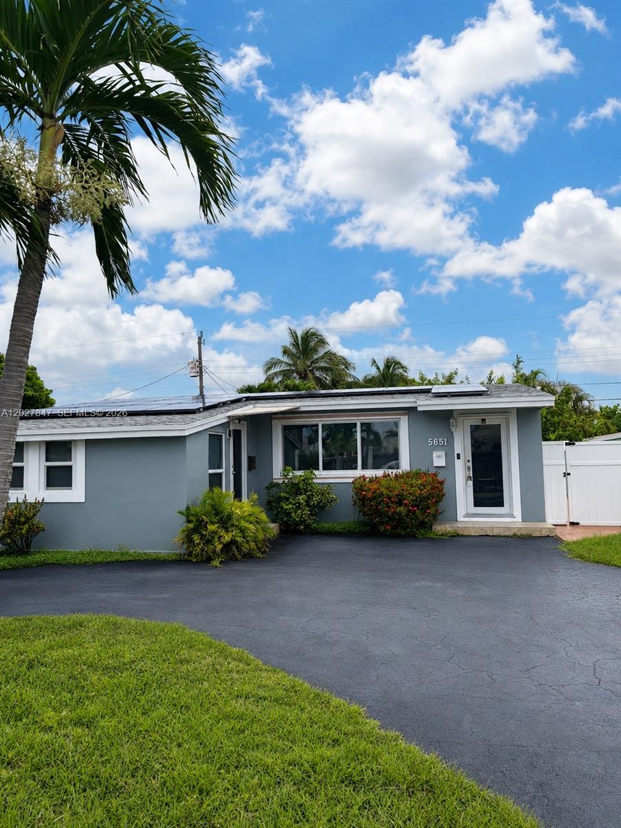 COLLIER ESTATES FIFTH ADD - Residential