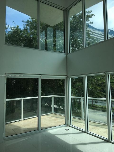 1650 Brickell Ave 112 Miami FL 33129
