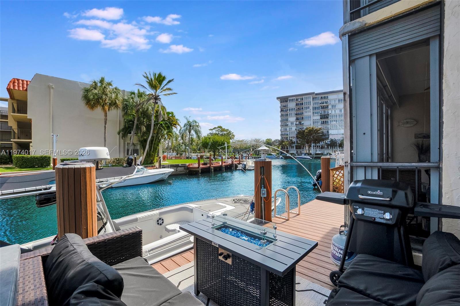 ISLAND CLUB ONE CONDO - Residential